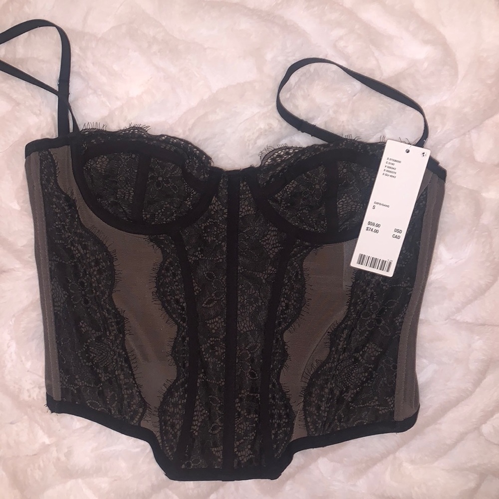 SIZE SMALL URBAN OUTFITTERS CORSET